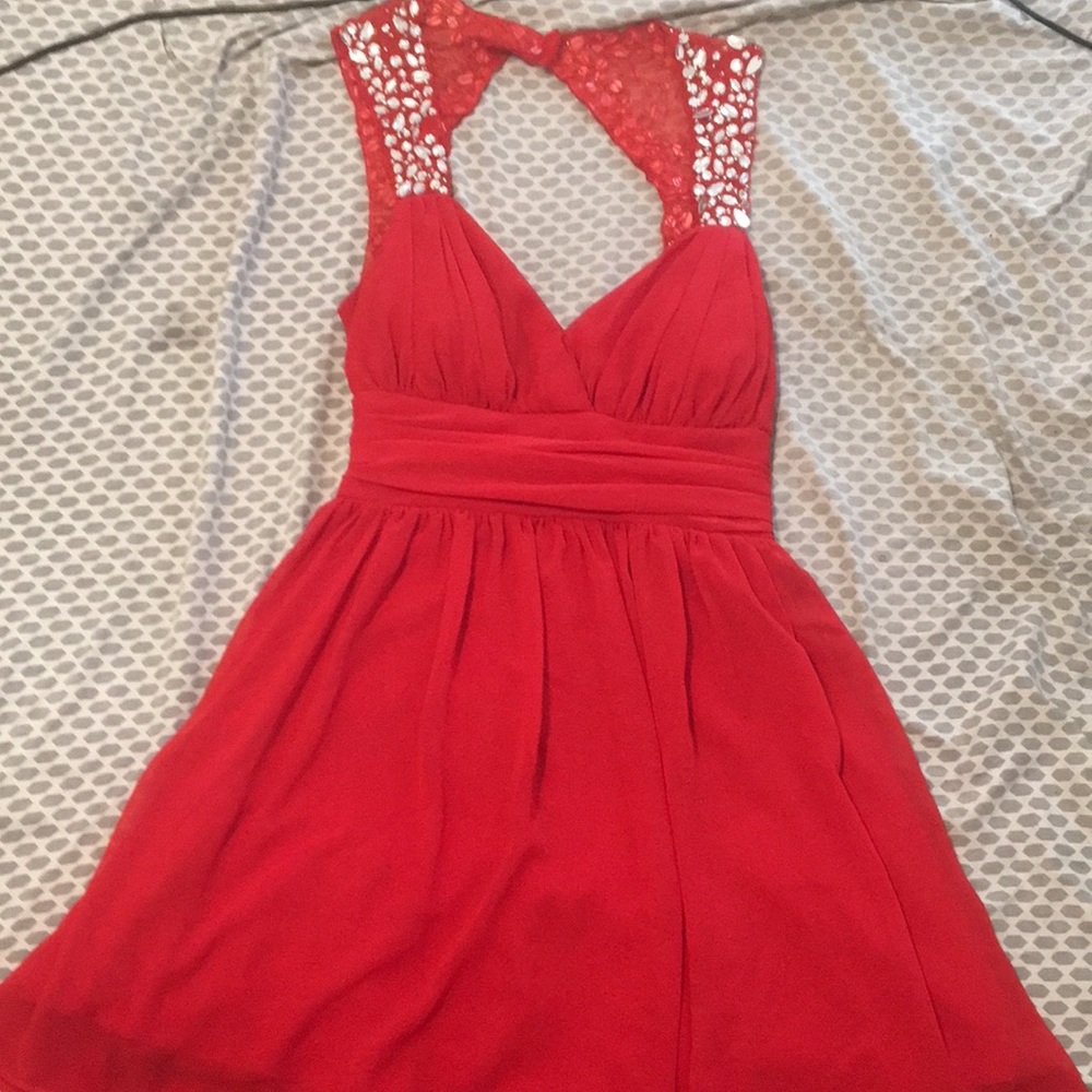 Dress - Picture 2 of 5
